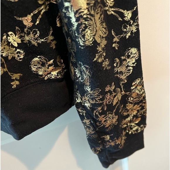 Wildfox Metallic Gold Foil Rose Pattern Print Black Crewneck Sweatshirt - Picture 6 of 16